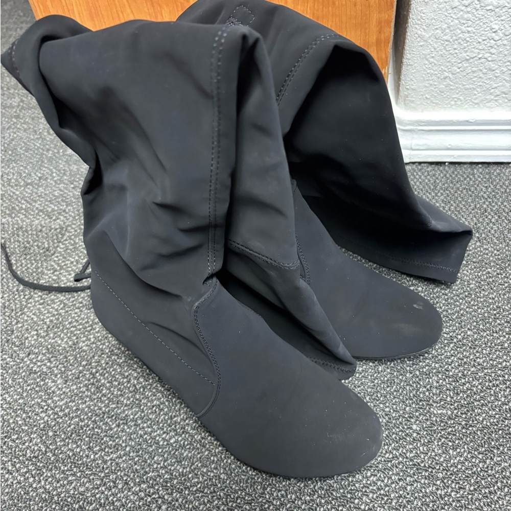 Stylish Black Over the Knee Boots